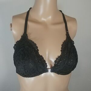 BNWT Victoria's Secret lacy front-clasp bra, 34D